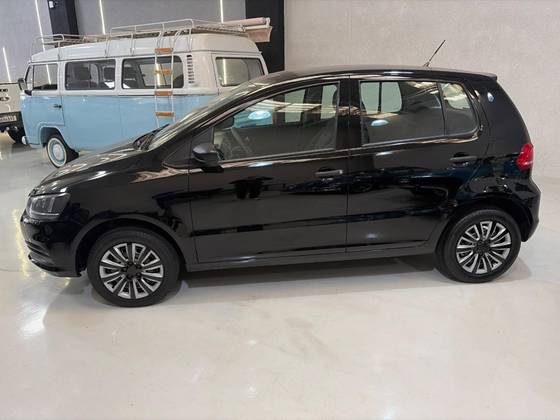 VOLKSWAGEN FOX 1.0 MPI TRENDLINE 12V FLEX 4P MANUAL VOLKSWAGEN FOX 1.0 MPI TRENDLINE 12V FLEX 4P MANUAL